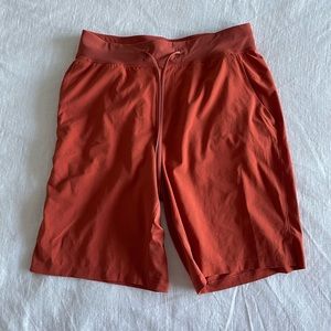 Lululemon mens shorts no liner size medium